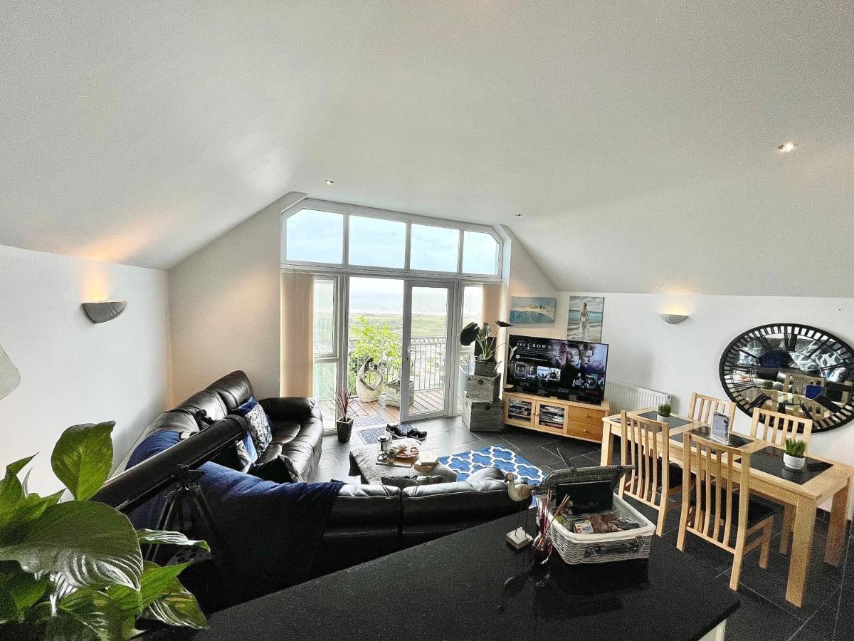 The Mermaids Watch Pendine Dog Friendly With Cymru Holidays Ngoại thất bức ảnh
